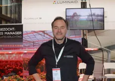 Dennis Gieselaar van Luminaid zocht een Sales Manager Assimilatieverlichting.
